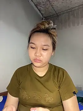 Odette68 online show from May 26, 2026, 2:07 am