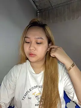 Odette68 online show from June 11, 2026, 5:16 am