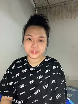 Odette68 online show from July 21, 2026, 12:24 am