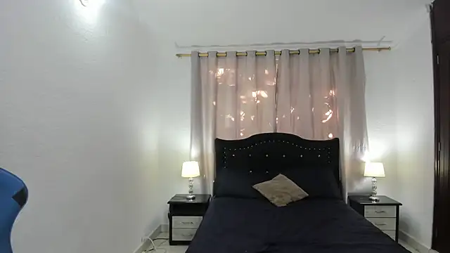 Debora brown online show from January 28, 2025, 9:50 pm