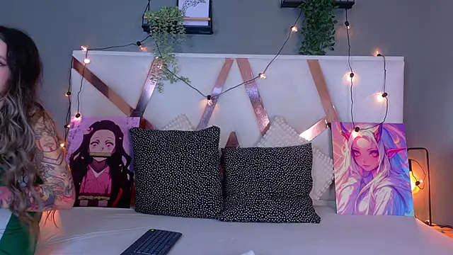 AmbarHills 1 online show from November 22, 2025, 11:31 am