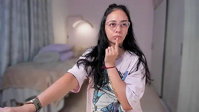 Aleja24Evans online show from February 24, 2026, 1:03 am