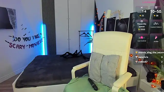 SashaSunlight online show from October 29, 2025, 2:41 pm