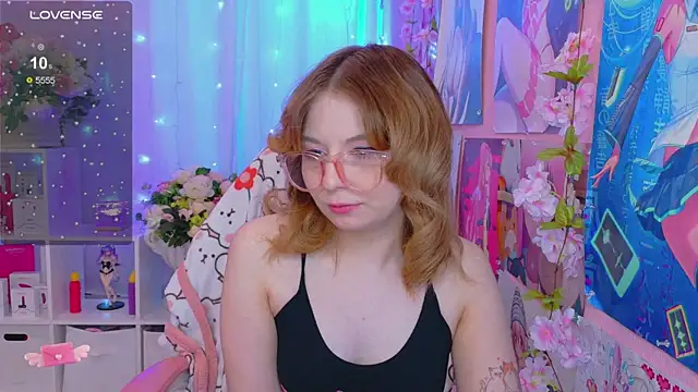 Snapshot of Coconut_Mia chatting on June 3, 2026, 1:46 pm Coconut Mia online show from June 3, 2026, 1:46 pm