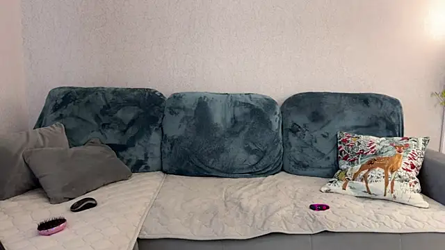 Snapshot of Victoria1Love chatting on March 13, 2025, 2:44 pm Victoria1Love online show from March 13, 2025, 2:44 pm