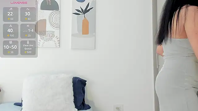 Evawalker  online show from March 6, 2026, 1:51 pm