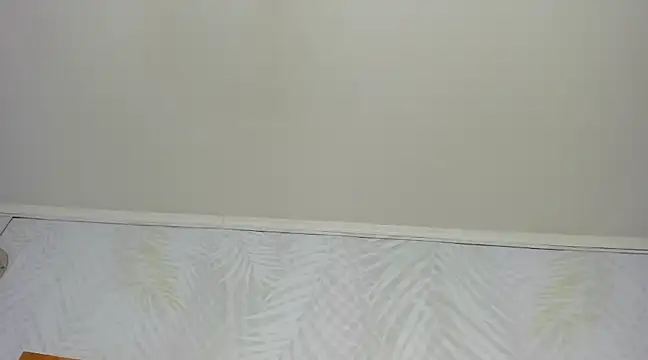 Snapshot of Daphne81_ chatting on February 2, 2025, 5:21 am Daphne81  online show from February 2, 2025, 5:21 am