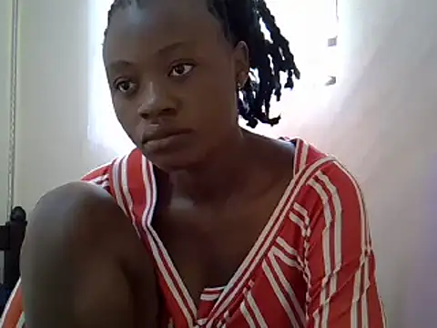 Snapshot of Amanda255 chatting on January 25, 2025, 4:34 am Amanda255 online show from January 25, 2025, 4:34 am