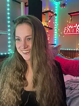 mirannacult online show from December 15, 2024, 10:50 am