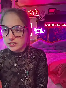 mirannacult online show from January 8, 2025, 8:27 am