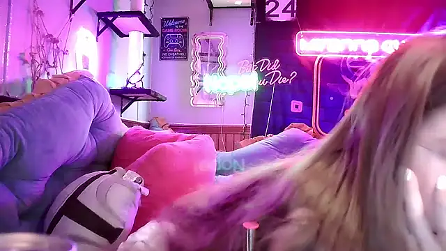 mirannacult online show from January 27, 2025, 2:20 am