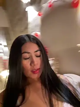  MadiLee  online show from February 10, 2025, 12:41 am