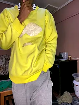 Snapshot of fireboyafrica chatting on September 16, 2025, 12:39 pm fireboyafrica online show from September 16, 2025, 12:39 pm