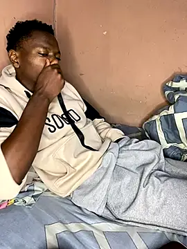 Snapshot of fireboyafrica chatting on October 17, 2025, 12:36 am fireboyafrica online show from October 17, 2025, 12:36 am