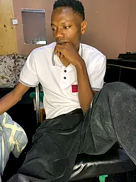 Snapshot of fireboyafrica chatting on October 17, 2025, 1:14 pm fireboyafrica online show from October 17, 2025, 1:14 pm