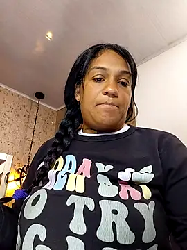 Snapshot of Michelle_Brito1 chatting on November 16, 2025, 8:36 pm Michelle Brito1 online show from November 16, 2025, 8:36 pm