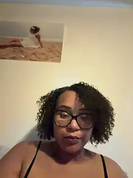 BaddieMelanie online show from July 18, 2026, 4:11 pm