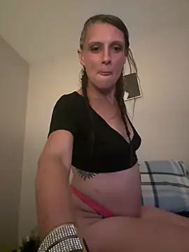 snowrillaxxx online show from July 3, 2026, 3:46 am