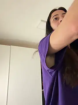 SOFIASWEETSECRETT online show from February 9, 2026, 10:19 am