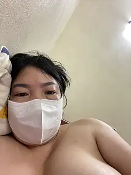 Snapshot of Hachi_Sweetbabie_ chatting on November 1, 2025, 9:39 pm Hachi Sweetbabie online show from November 1, 2025, 9:39 pm