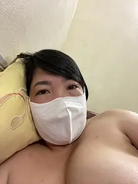 Snapshot of Hachi_Sweetbabie_ chatting on November 26, 2025, 10:38 am Hachi Sweetbabie online show from November 26, 2025, 10:38 am