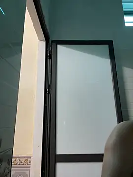 Hachi Sweetbabie  online show from April 6, 2026, 4:46 am