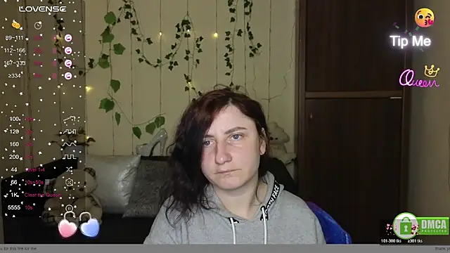 Muse kitty jenia online show from April 19, 2026, 6:10 pm