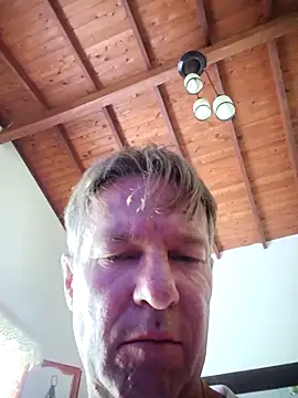 CockyJuan10 online show from December 2, 2025, 5:41 pm