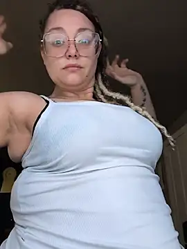 Lalalynn online show from July 19, 2026, 2:10 pm
