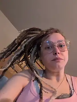 Lalalynn online show from July 31, 2026, 5:45 pm