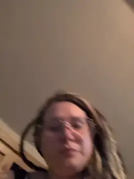 Lalalynn online show from August 1, 2026, 9:14 pm