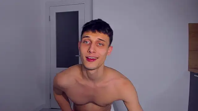 Snapshot of Kent_Ross chatting on November 6, 2025, 8:32 pm Kent Ross online show from November 6, 2025, 8:32 pm