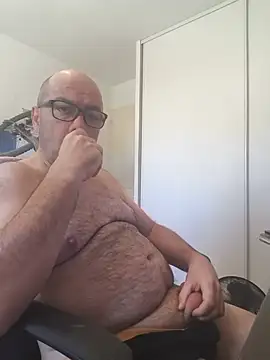 Snapshot of veryverybigdick45 chatting on July 3, 2026, 11:05 am veryverybigdick45 online show from July 3, 2026, 11:05 am