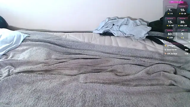 ryan horny boy online show from December 19, 2024, 7:40 pm