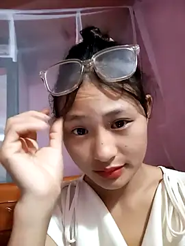 trieungoclnt online show from October 10, 2025, 9:30 am