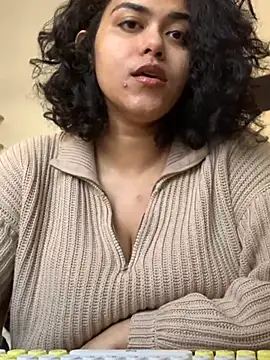 Snapshot of Curvydesifromgermany chatting on March 8, 2025, 3:24 pm Curvydesifromgermany online show from March 8, 2025, 3:24 pm