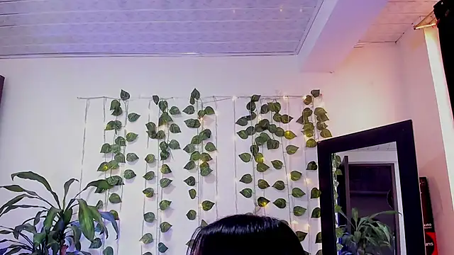 Snapshot of mariiana-diaz chatting on November 14, 2025, 2:16 pm mariiana-diaz online show from November 14, 2025, 2:16 pm