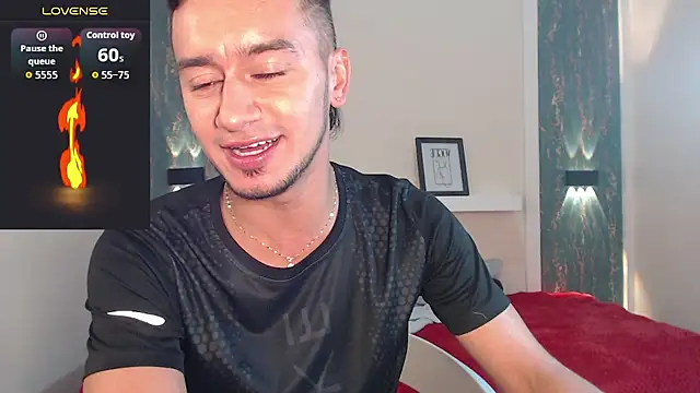 Snapshot of Kevin_Torres chatting on September 27, 2025, 4:50 am Kevin Torres online show from September 27, 2025, 4:50 am