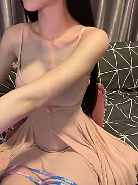 Almiraa68 online show from February 26, 2025, 6:37 am