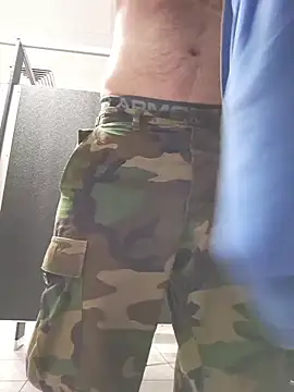 bigdickdaddy2184 online show from February 16, 2026, 11:06 am