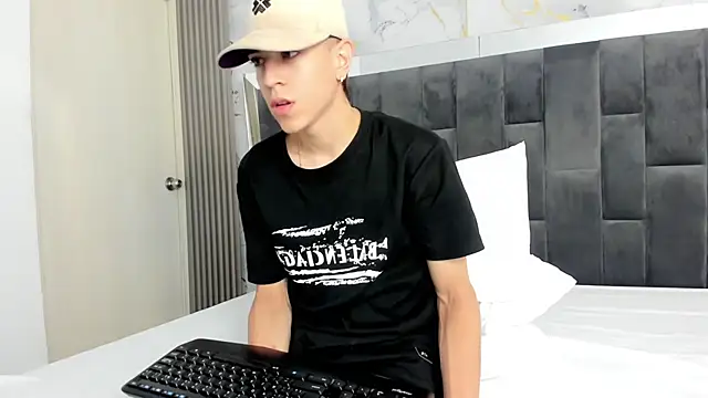 Dei v 48 online show from February 15, 2025, 7:28 pm