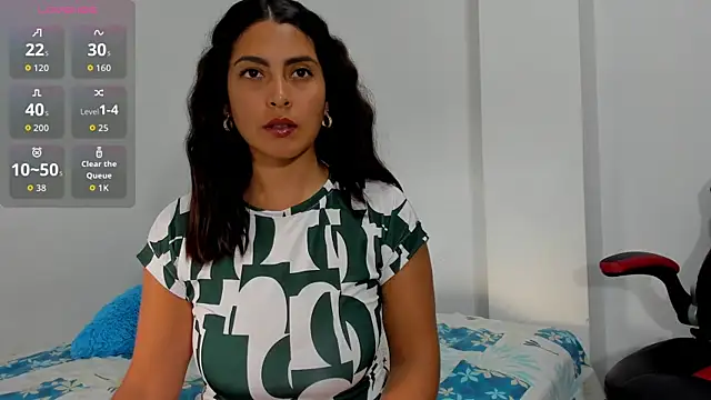 sofiaparker8 online show from October 20, 2025, 9:26 pm