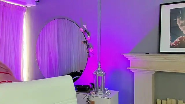 tiffany becker online show from February 6, 2026, 1:25 pm