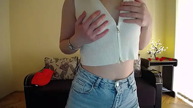 Pretty shy online show from May 23, 2026, 8:29 am