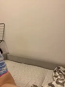 Snapshot of AnaWest chatting on November 17, 2025, 3:56 am AnaWest online show from November 17, 2025, 3:56 am