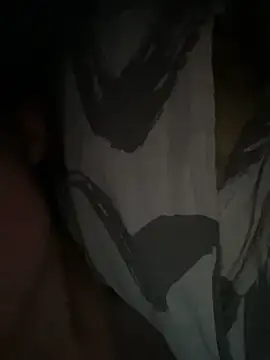 Snapshot of AnaWest chatting on November 26, 2025, 7:53 am AnaWest online show from November 26, 2025, 7:53 am