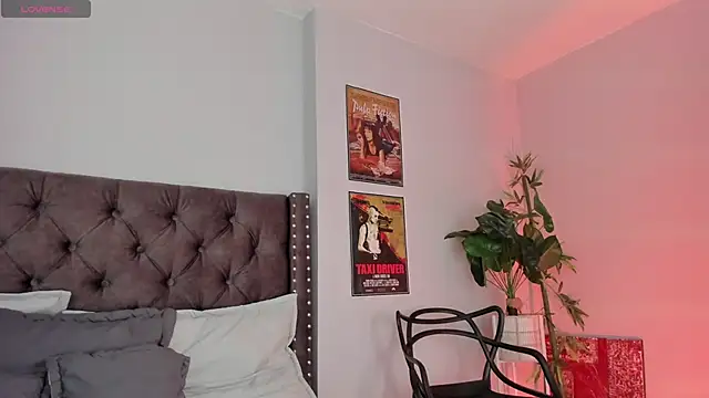 Snapshot of iriiina_veneno chatting on January 15, 2025, 1:56 am iriiina veneno online show from January 15, 2025, 1:56 am