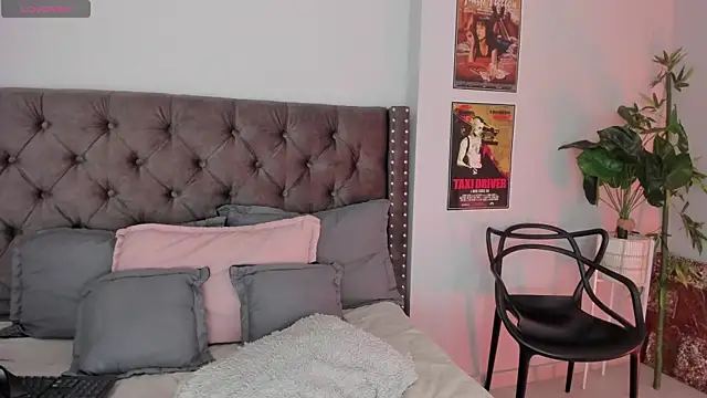 Snapshot of iriiina_veneno chatting on January 19, 2025, 2:49 pm iriiina veneno online show from January 19, 2025, 2:49 pm