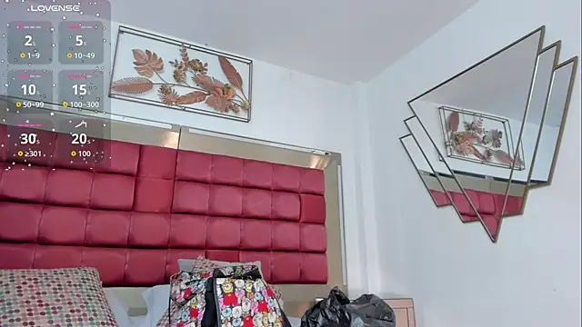 BonnieCute  online show from October 24, 2025, 12:19 am