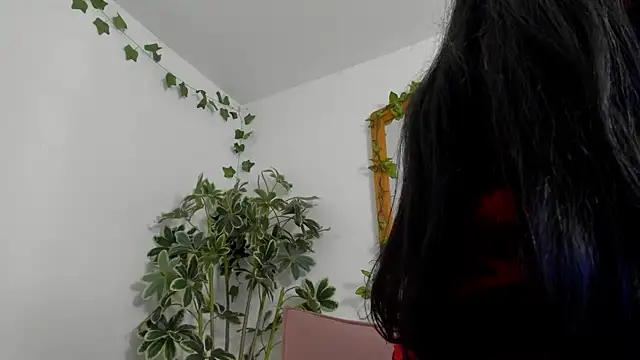 BonnieCute  online show from July 11, 2026, 12:35 am